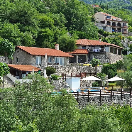 Andreja Lapcici Вілла *